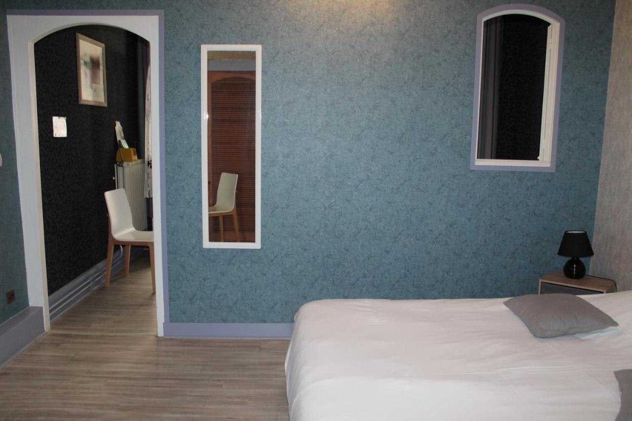 Le Lion D'Or Selles-sur-Cher Exterior foto